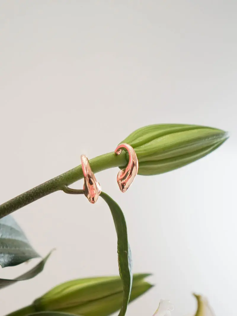 Calla Lily Earrings - Image 3
