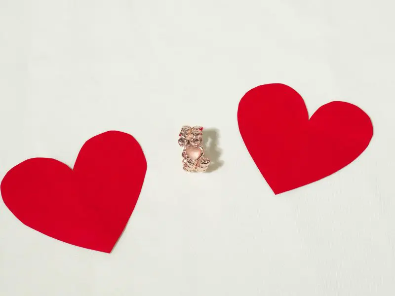 Love Card Twist Ring - Image 2