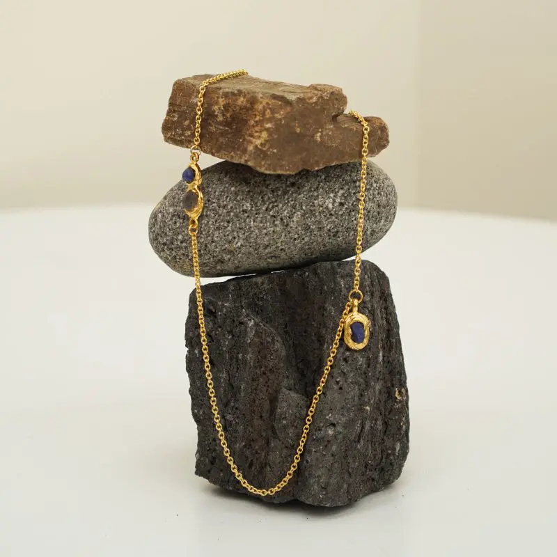 Cliff Pendant