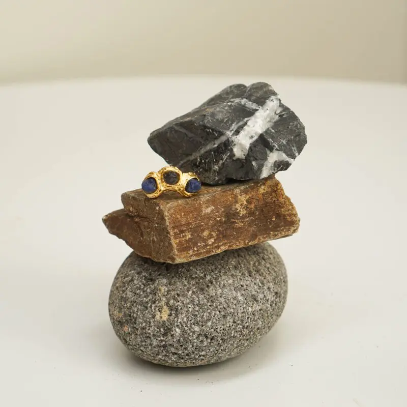 Triple Cliff Ring
