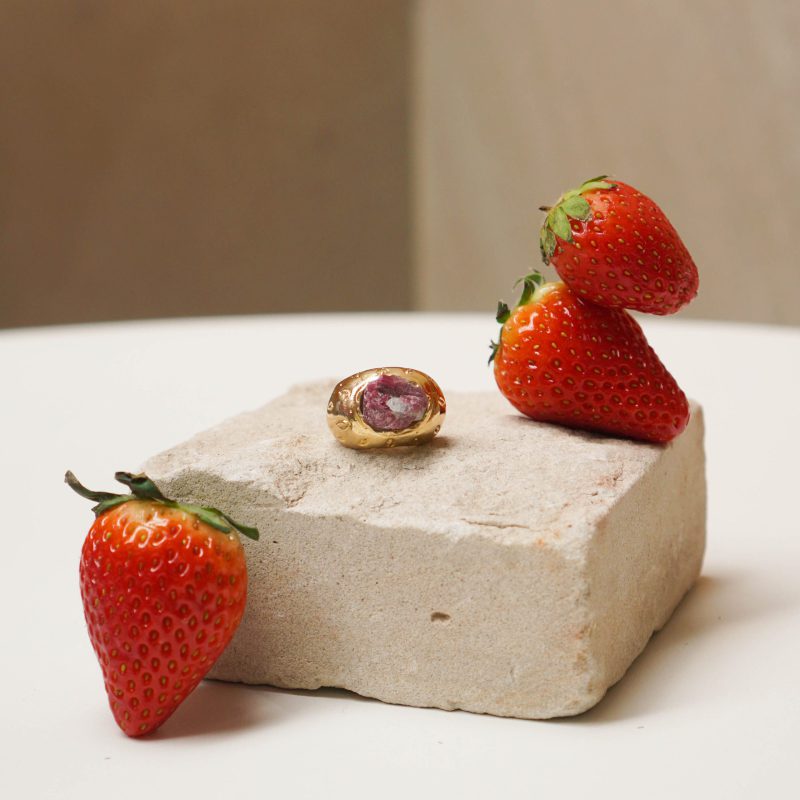 Strawberry Ring in 14K Gold
