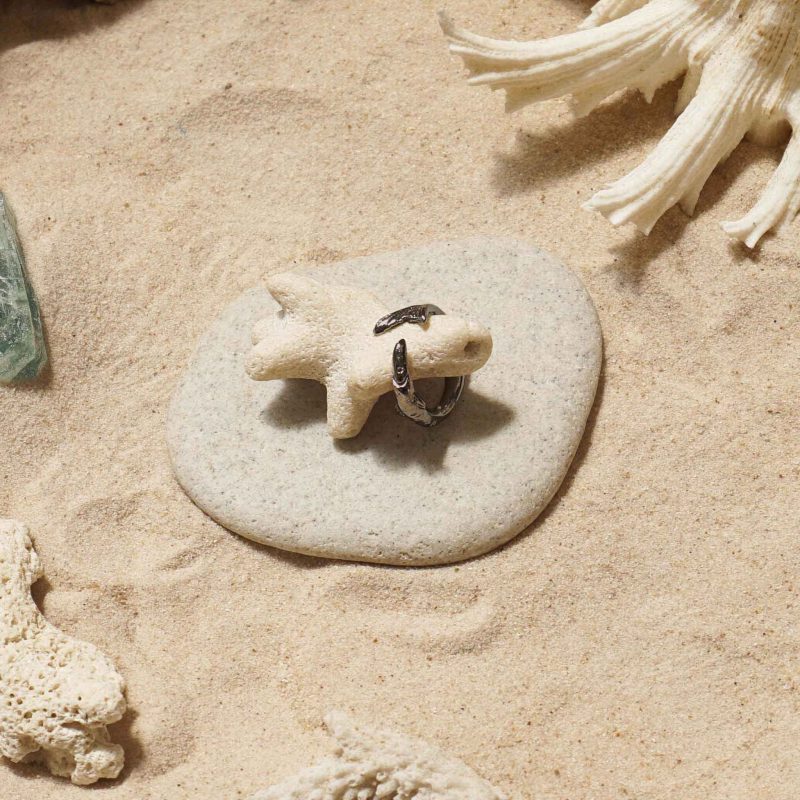 Twist School of Fish Ring - Image 4