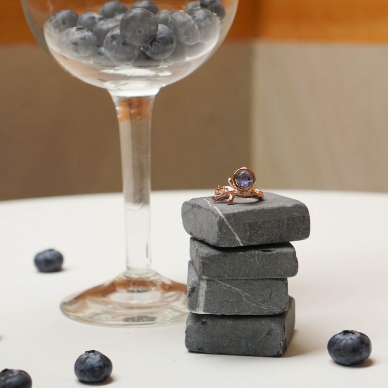 Twist Blueberry Ring - Image 3