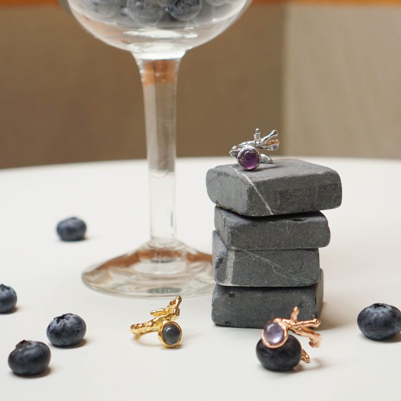 Twist Blueberry Ring