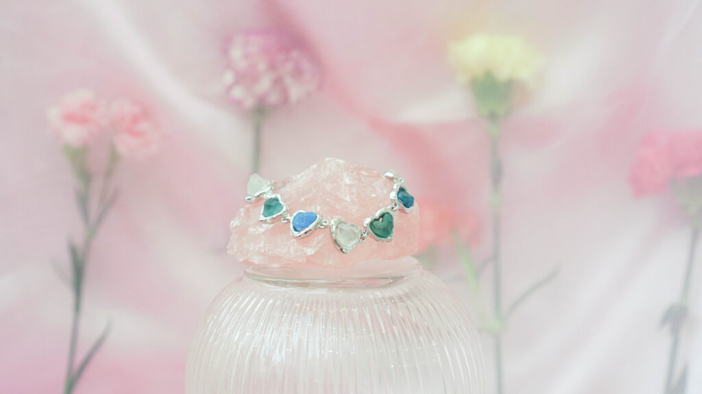 Lot of Love Bracelet - Image 10