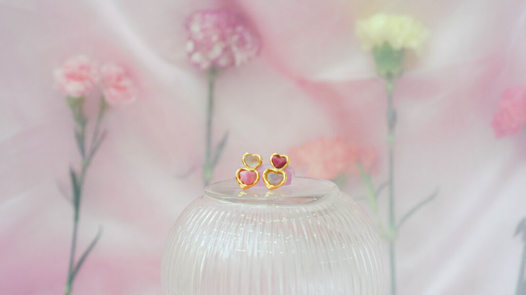 Lot of Love Earrings - Image 4