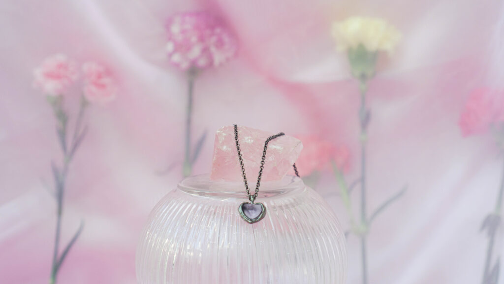Lot of Love Pendant - Image 17