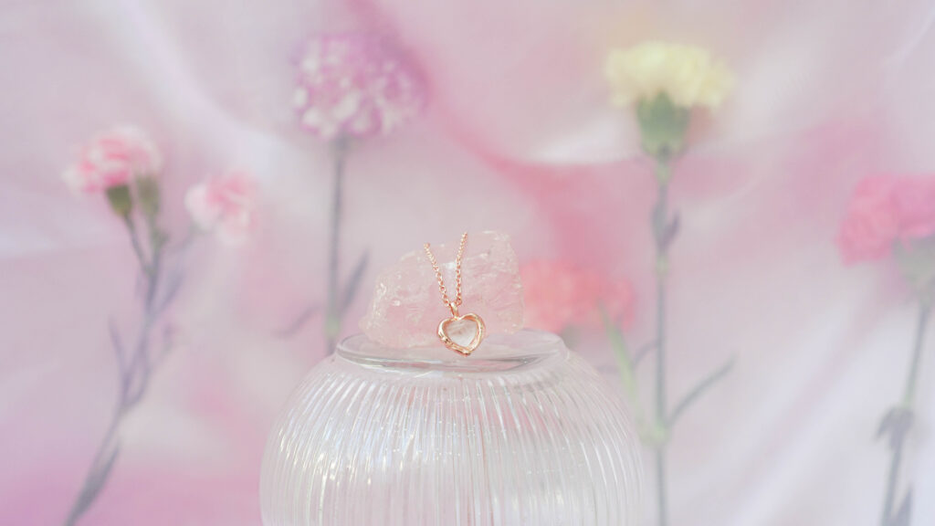 Lot of Love Pendant - Image 14