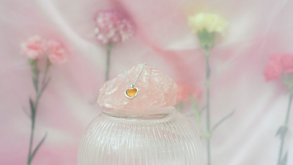 Lot of Love Pendant - Image 23