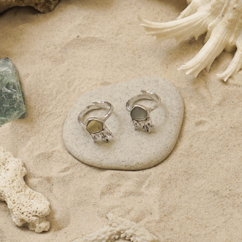 Mini Fire Jelly Fish Ring - Image 7