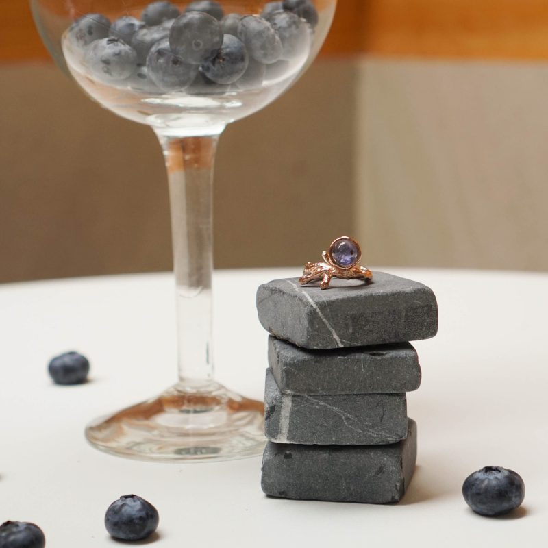 Twist Blueberry Ring - Image 5