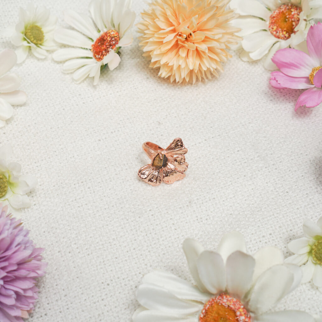 Simple Poppy Ring - Image 2