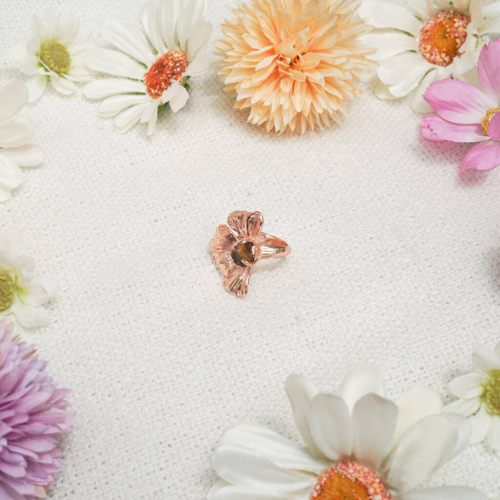 Simple Poppy Ring - Image 3