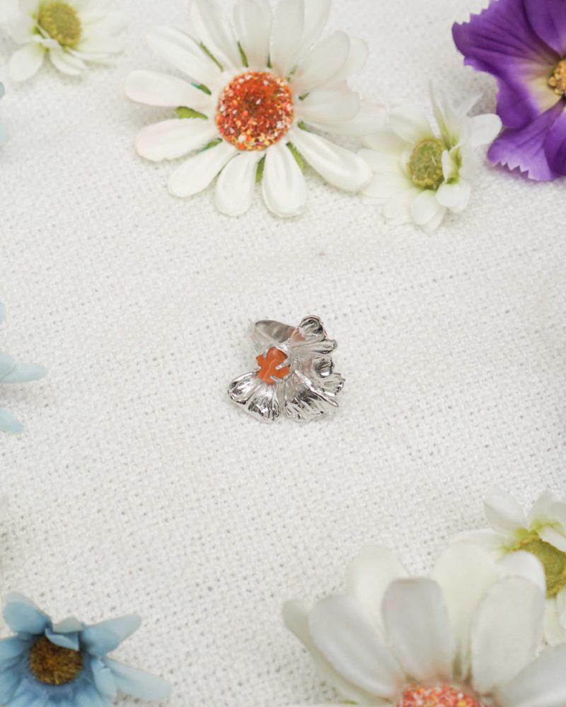Simple Poppy Ring