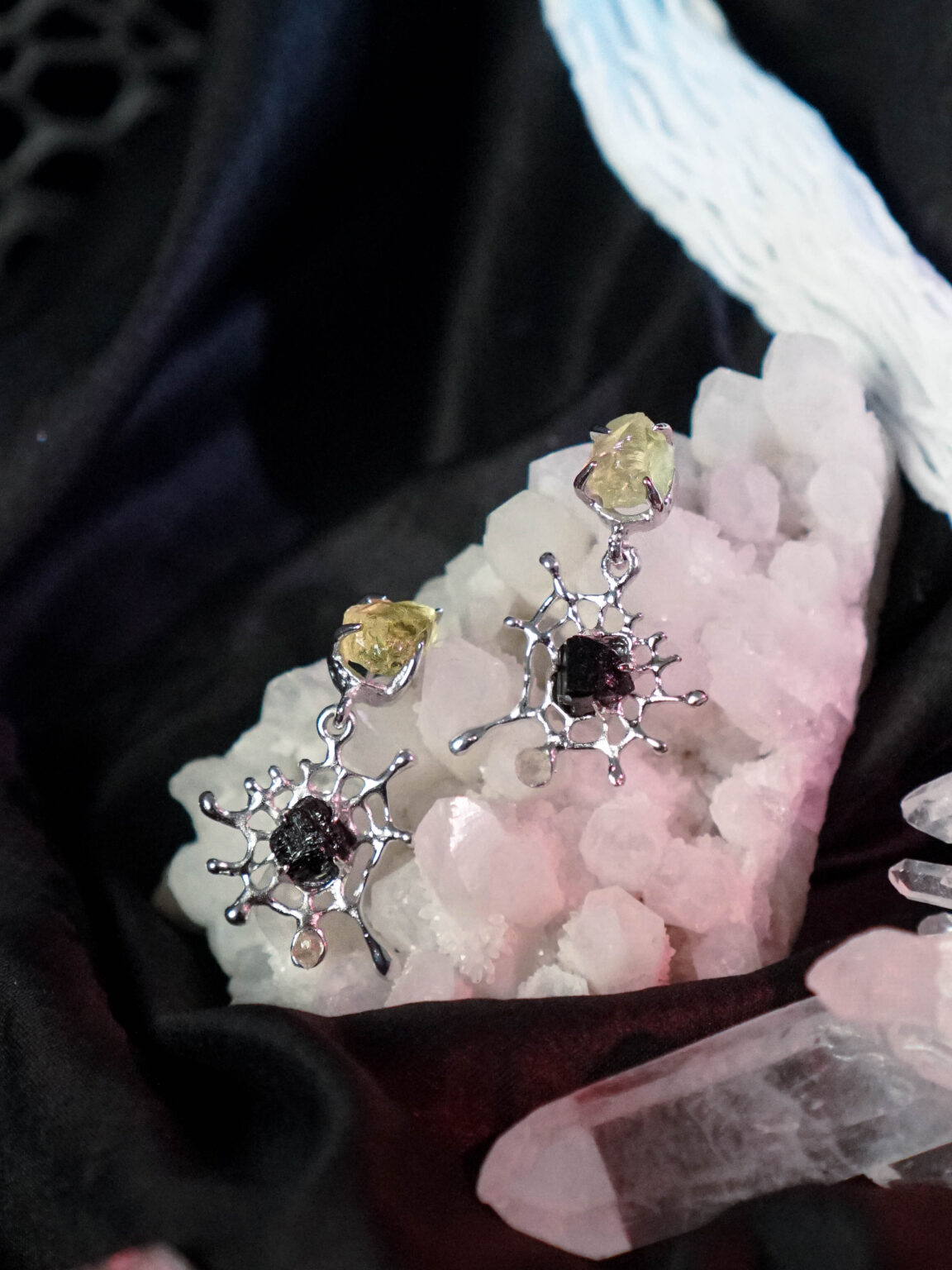 Spider Web Earrings - Image 12