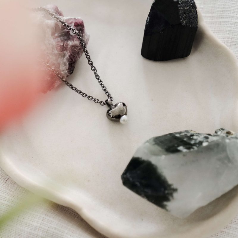 Je t'aime Pearl Pendant - Image 4