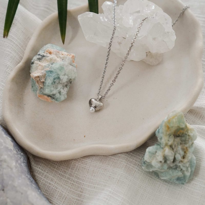 Je t'aime Pearl Pendant - Image 3