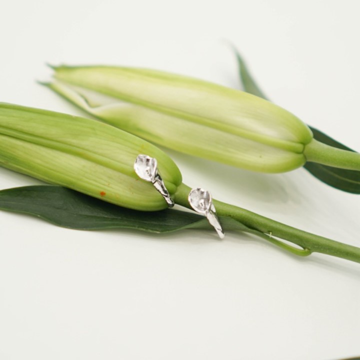Simple Calla Lily Earrings