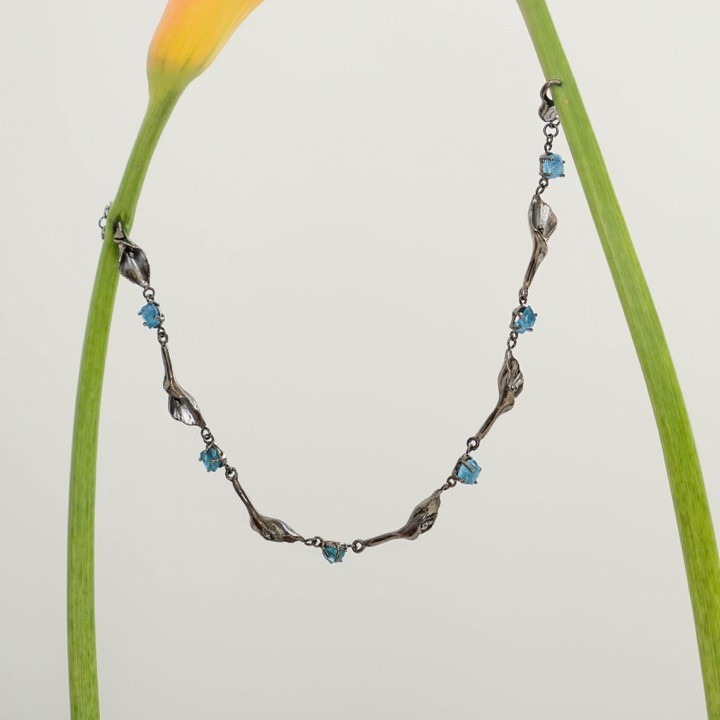 Calla Lily Choker