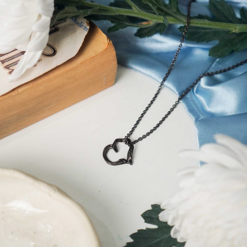 Simple Venus Pendant - Image 4