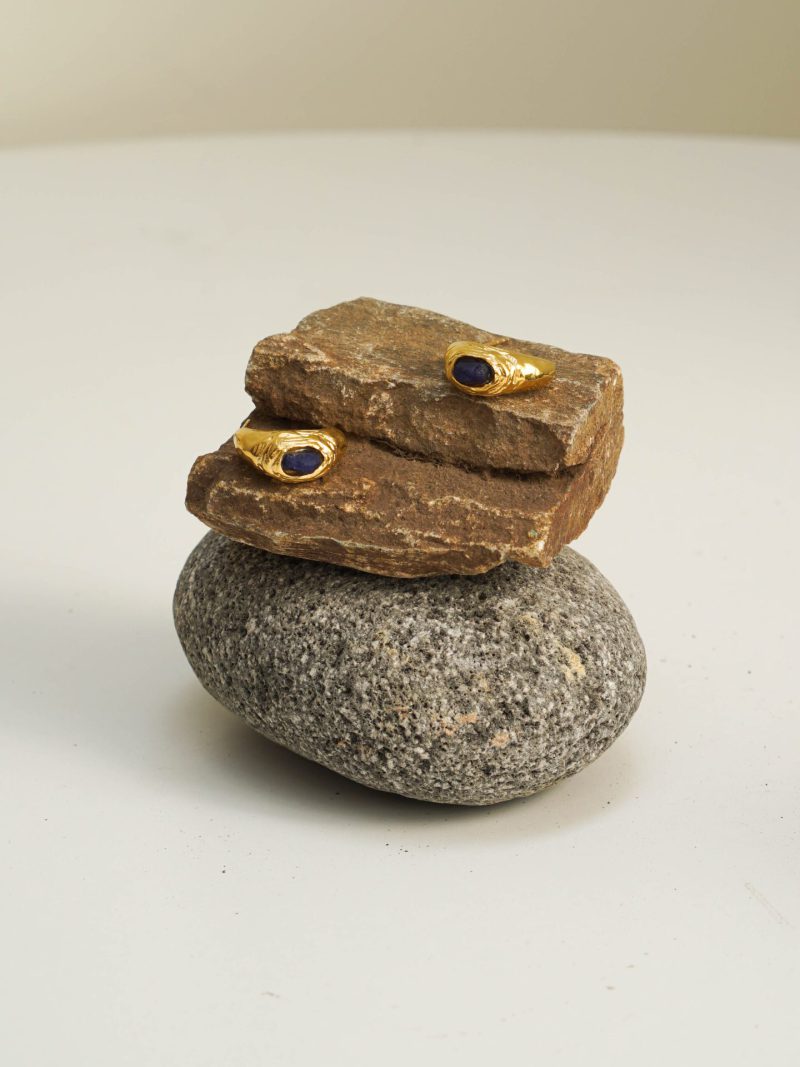 Cliff Earrings