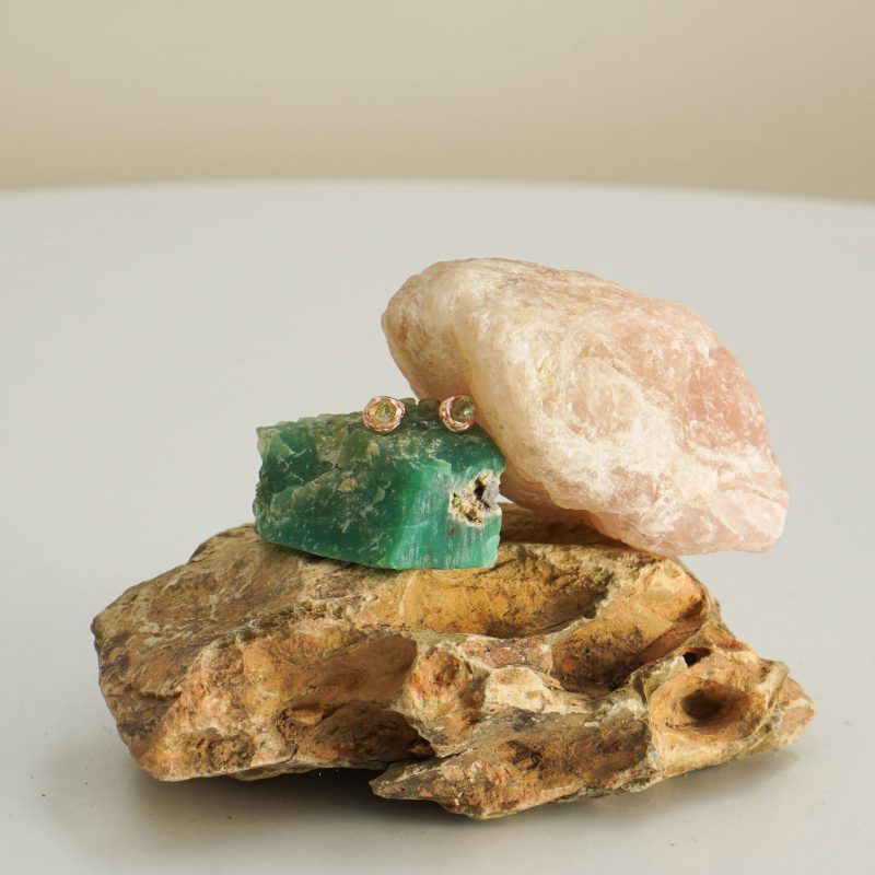 Simple Cliff Earring - Image 3