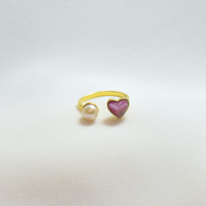 Double Mini Heart & Pearl Ring - Image 4
